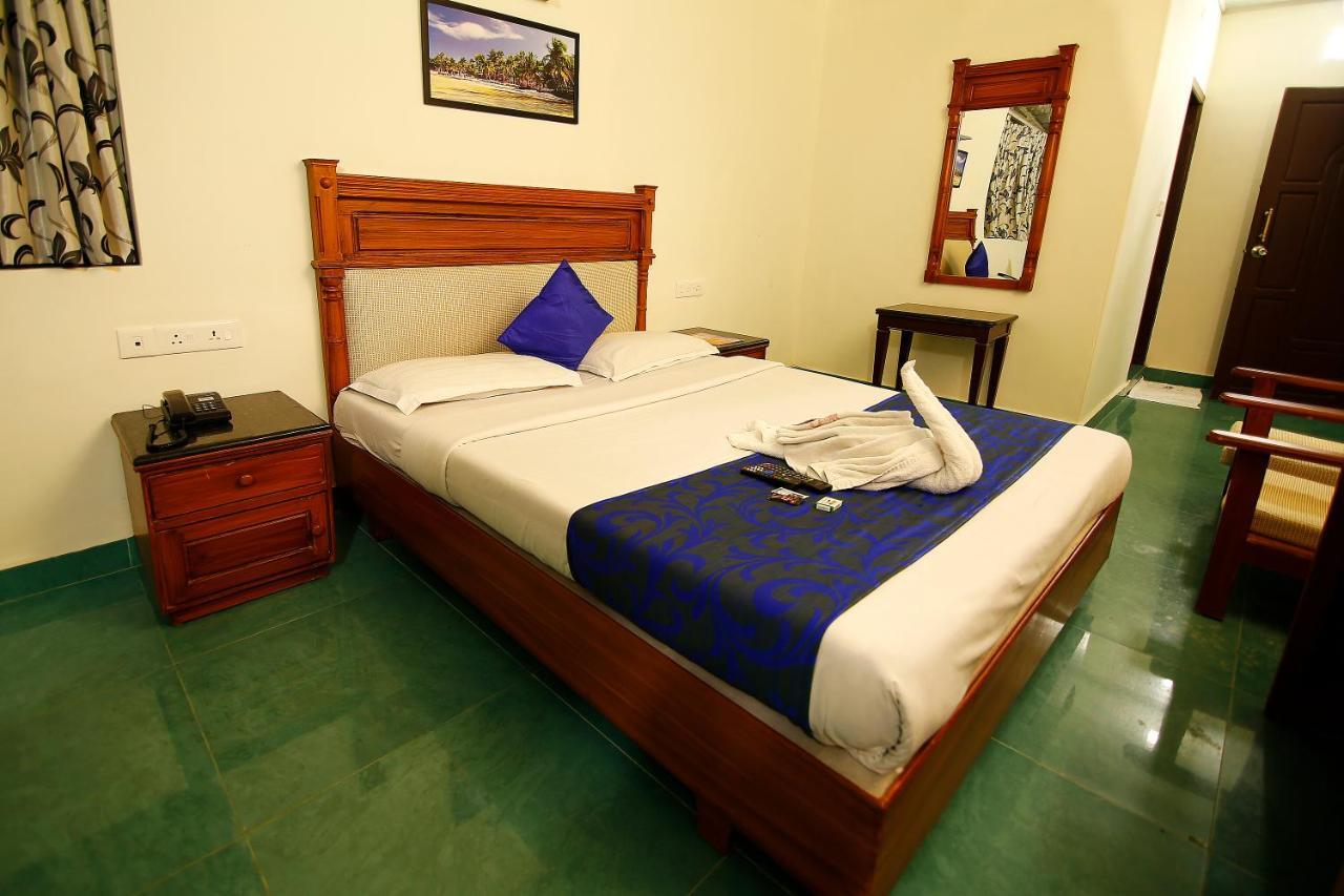 Del-679 Hotel Munnar Exterior photo