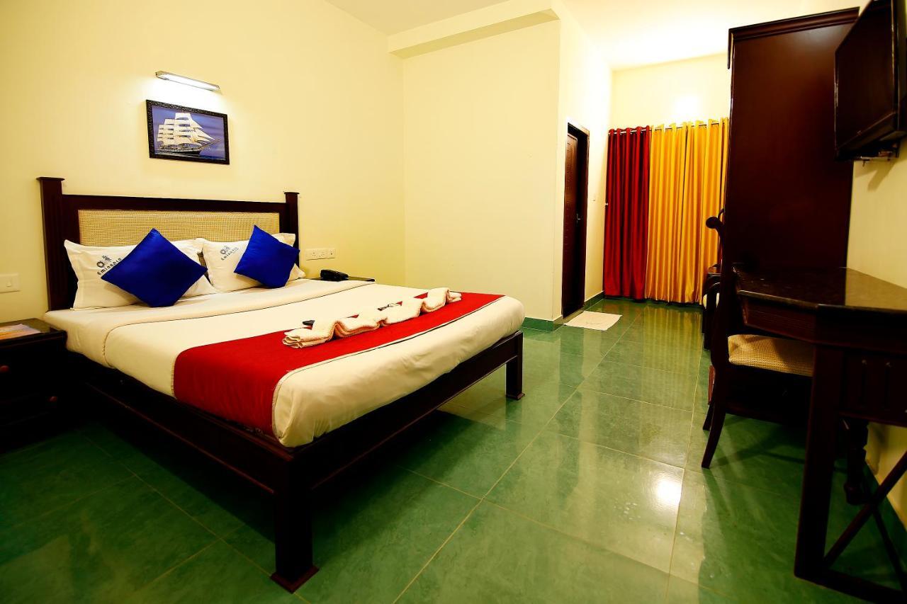 Del-679 Hotel Munnar Exterior photo
